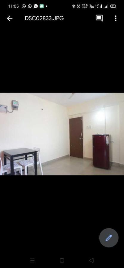 Hotel O Chalukya Executive Phursungi Bagian luar foto